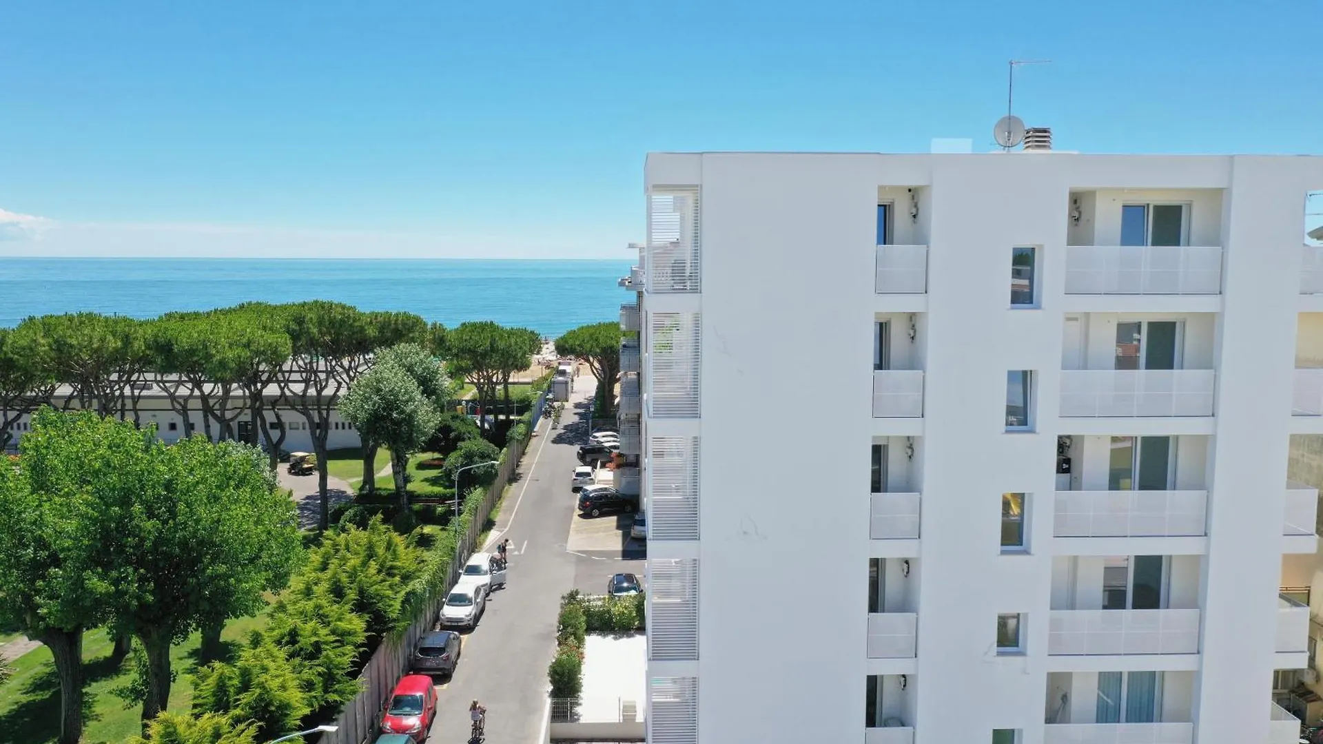 East Side Apartments Lido di Jesolo