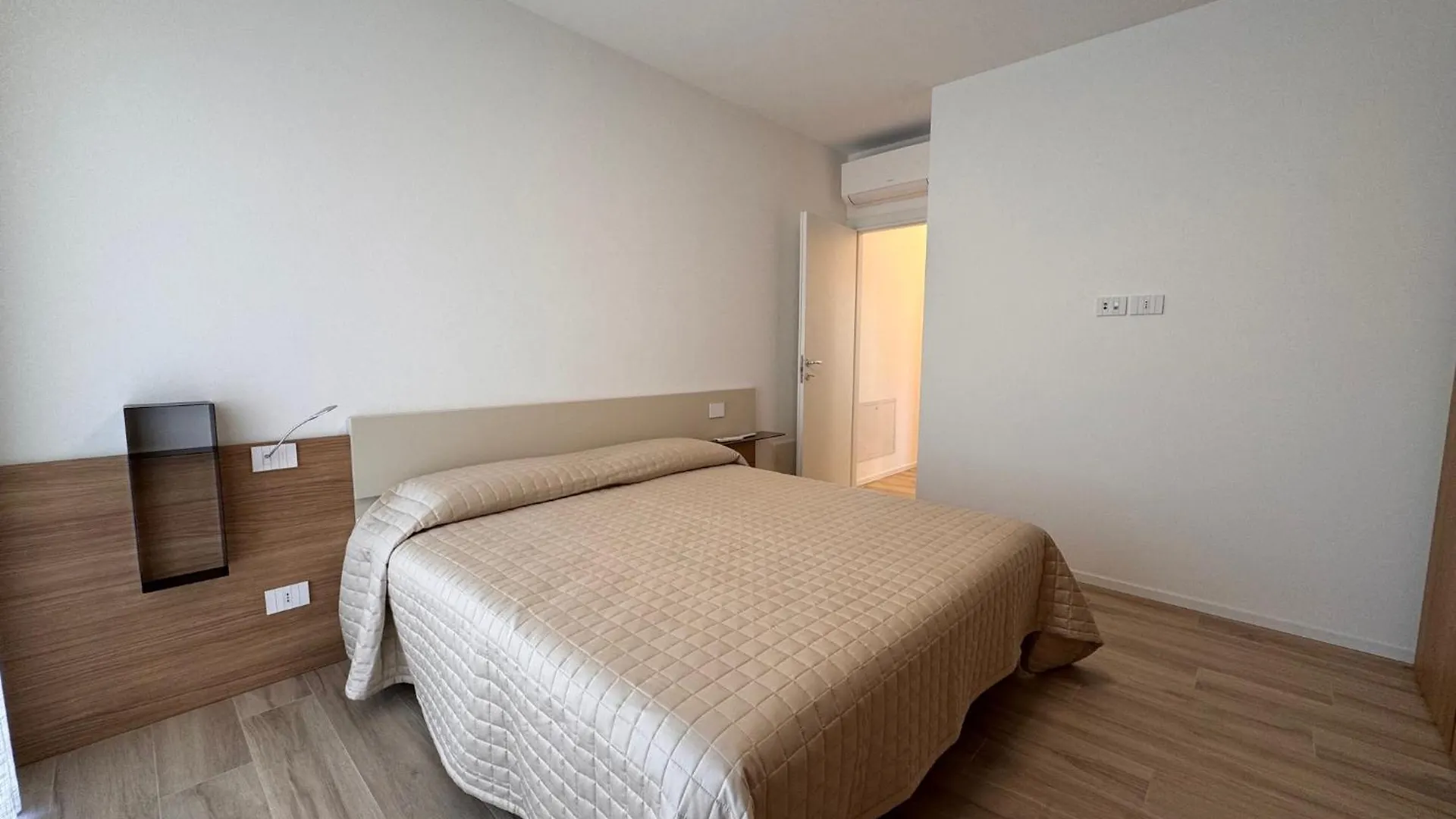 East Side Apartments Lido di Jesolo 0*,  Italia